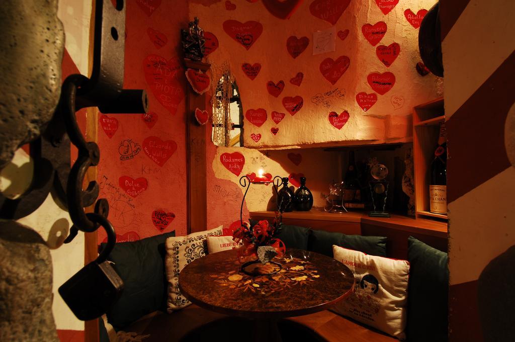 Hotel Ancora カステッロ・ディ・フィエンメ エクステリア 写真
